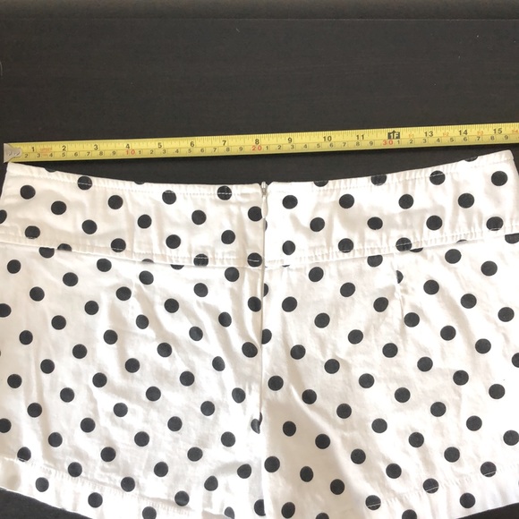 ❌SOLD❌ Forever 21 Black & White Polka Dot Shorts Size Medium - Picture 11 of 12